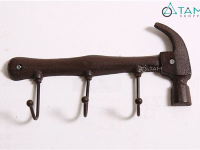 Móc treo đồ gắn tường hình cây búa bằng sắt